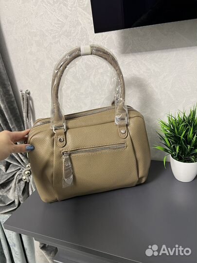 Сумка женская бежевая