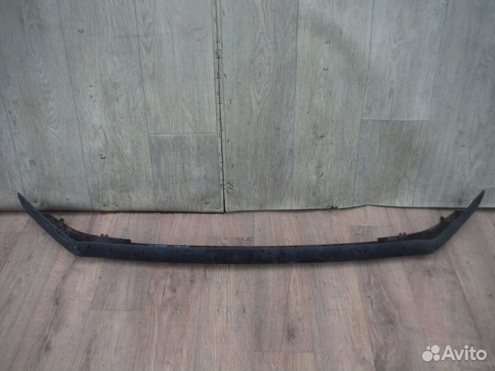 Накладка переднего бампера Toyota Rav 4 40 2014