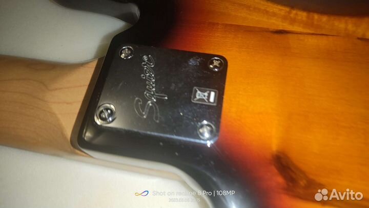 Squier by Fender Affinity Jazz Bass V