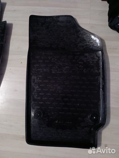 Автомобильные рейлинги