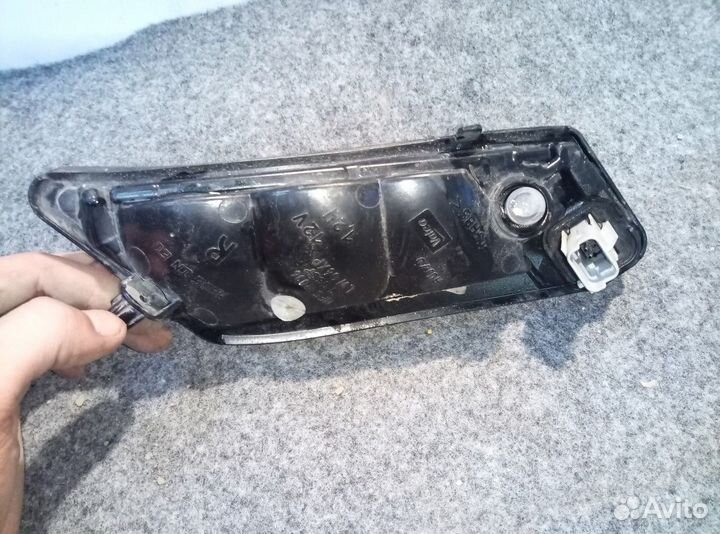 Фара противотуманная правая Volvo Xc60