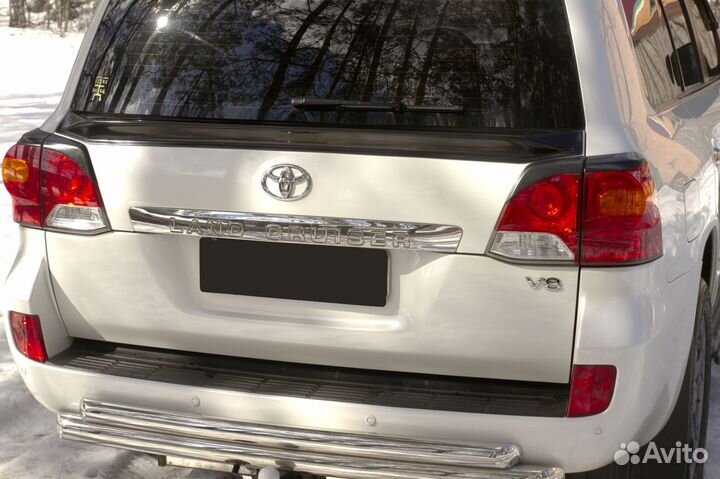 Реснички задние Toyota Land Cruiser 200 (12-15) RA