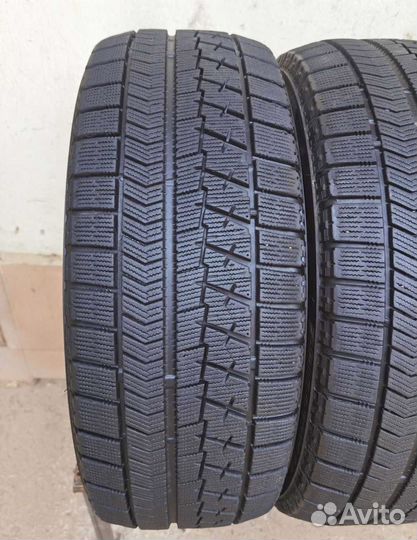 Bridgestone Blizzak VRX 215/55 R17 97V
