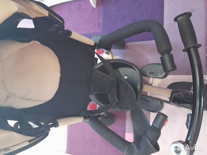 Велосипед трехколесный с ручкой