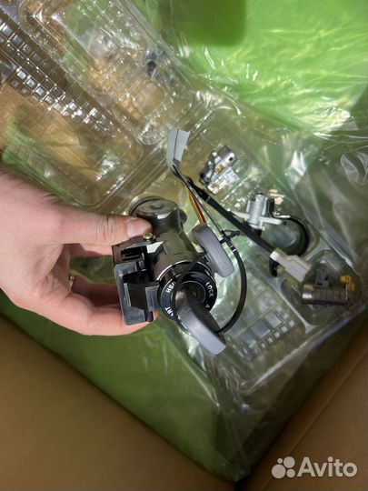 Новый замок зажигания тагаз вега с100 с личинками