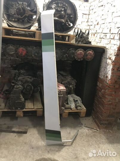 Спойлера Рено Магнум 2004 г