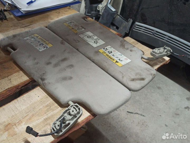 Солнцезащитный козырек Land Rover Discovery 3