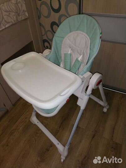 Детский стульчик для кормления