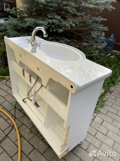 Мебель для ванной бу