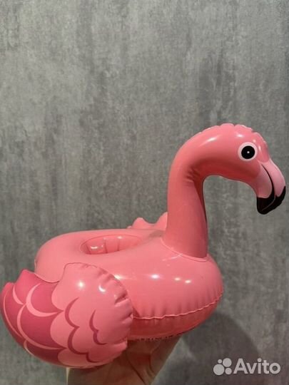 Надувной держатель для стаканов бутылок intex