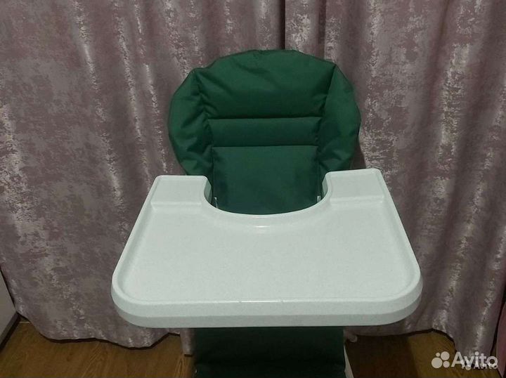 Детский стульчик для кормления