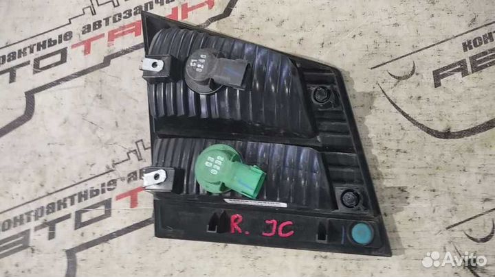 Фальшпанель dodge fiat freemont journey JC правая