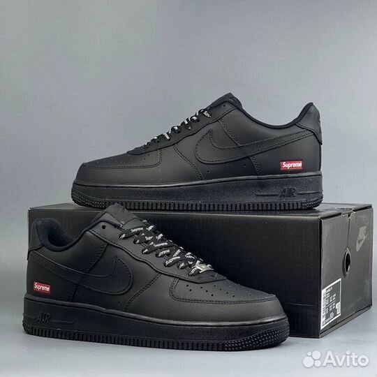 Nike Air Force 1 Low Supreme Black