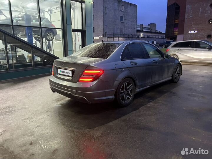 Mercedes-Benz C-класс 1.8 AT, 2011, 178 000 км