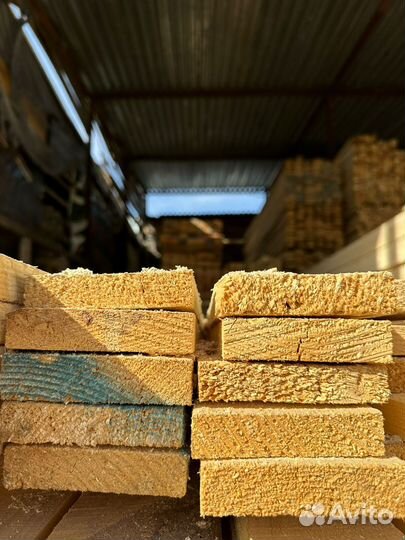 Обрезная доска ест. влажности 50х250х6000