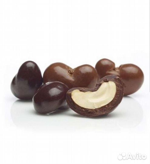 Кешью в темном шоколаде