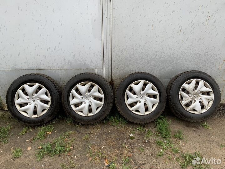 Dunlop SP Winter Ice 02 195/65 R15