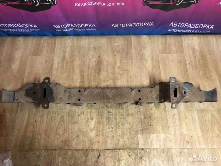 Усилитель переднего бампера SsangYong Kyron