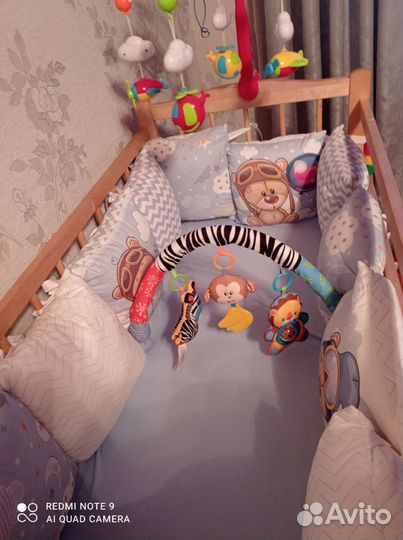Бортики в детскую кроватку