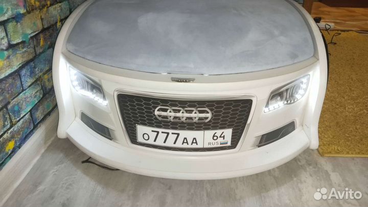 Детская кровать автомобиль