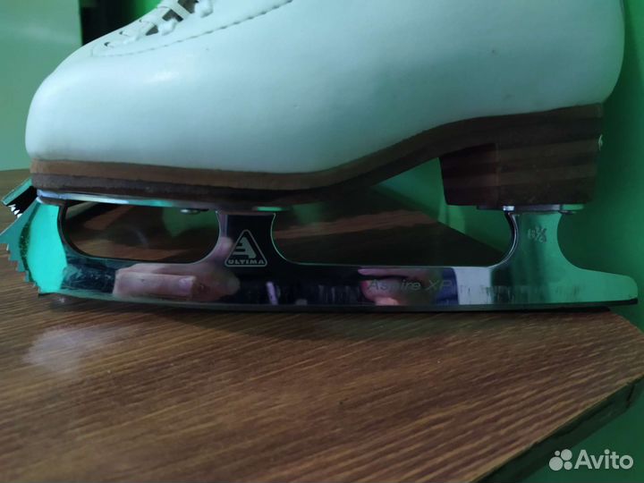 Фигурные коньки джексон