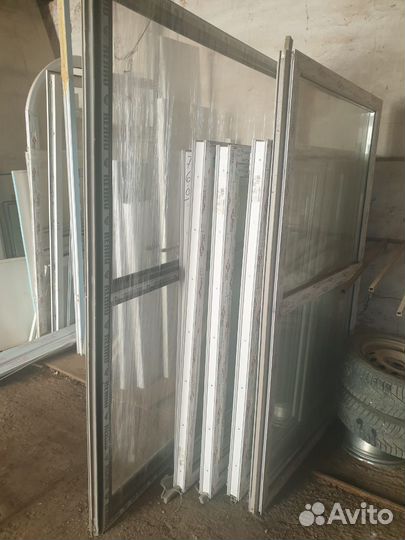 Продам пластиковое окно