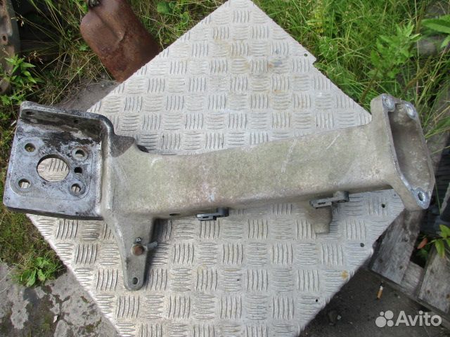 Кронштейн переднего бампера Renault Premium DXI