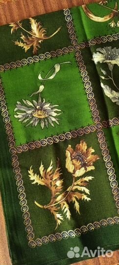 Павловопосадский шерстяной платок