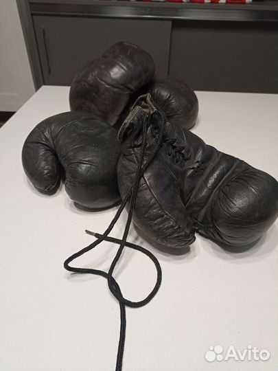 Боксерские перчатки антикварные СССР