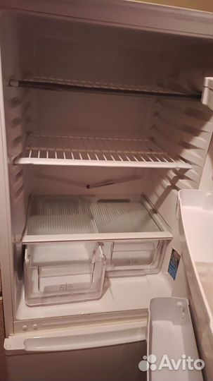 Холодильник бу Indesit