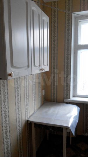 2-к. квартира, 46 м², 3/3 эт.