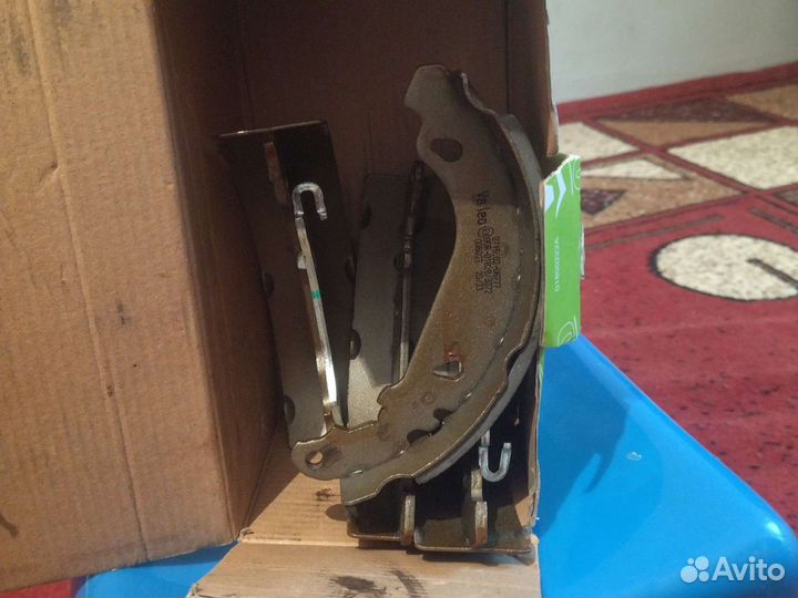 Тормозные колодки задние