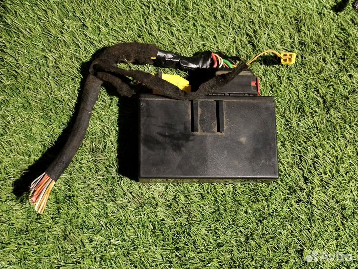 Блок комфорта Peugeot 306