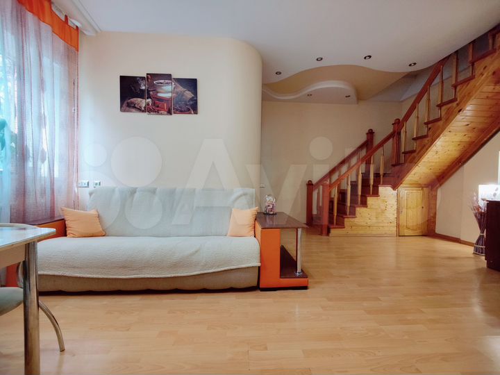 Таунхаус 73,4 м² на участке 1 сот.