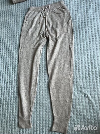 Вязанный костюм