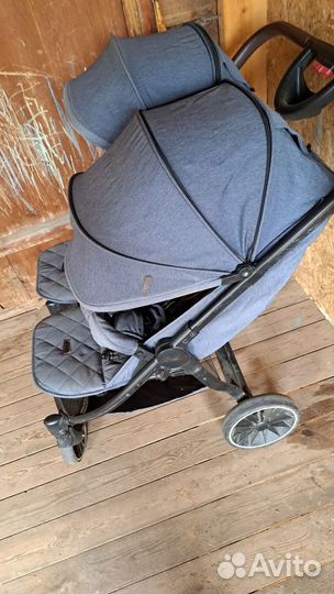 Коляска для двойни