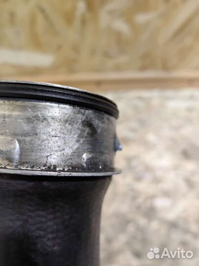 Патрубок Воздуха Турбины Транспортер Т5 7H0145980F