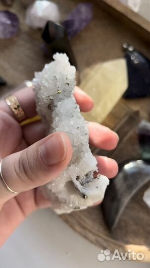 Кварц с пиритом