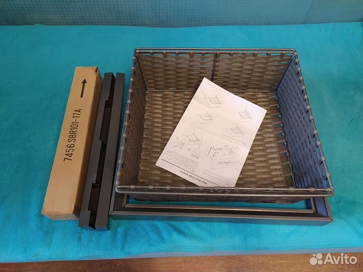 Корзина для белья выдвижная 600 мм