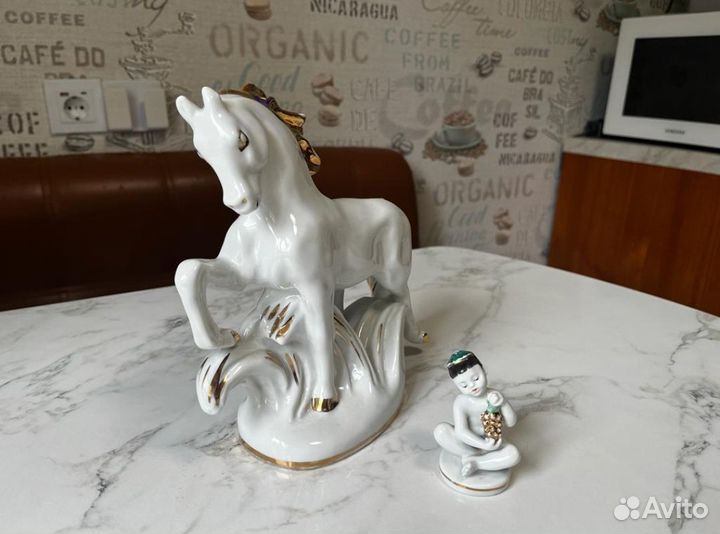 Фарфоровые статуэтки лфз