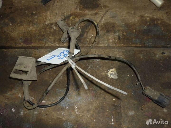 Датчик абс Вольво S60