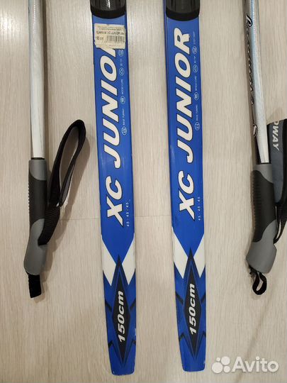 Юниорский лыжный комплект 150 см с ботинками