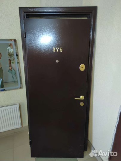 Дверь входная металлическая