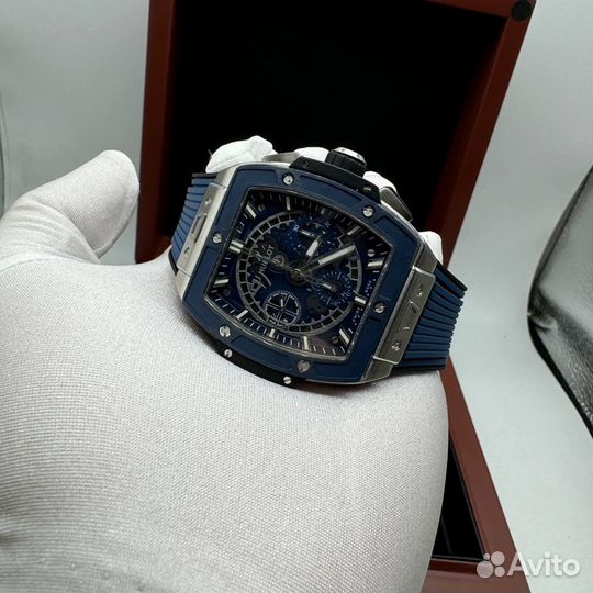 Часы Hublot Spirit of Big Bang