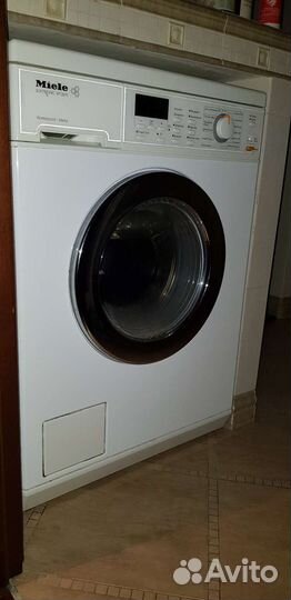 Стиральная машина с сушкой Miele
