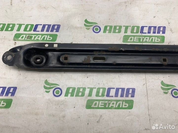 Балка под радиатор передняя Peugeot 308 (T7)