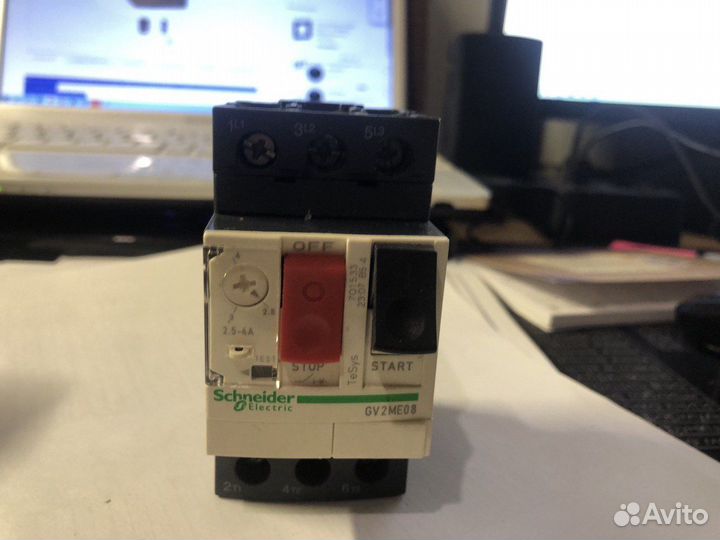 SE GV2 Автоматический выключатель с комбинированны