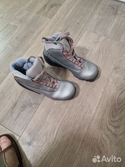 Лыжные ботинки Marax