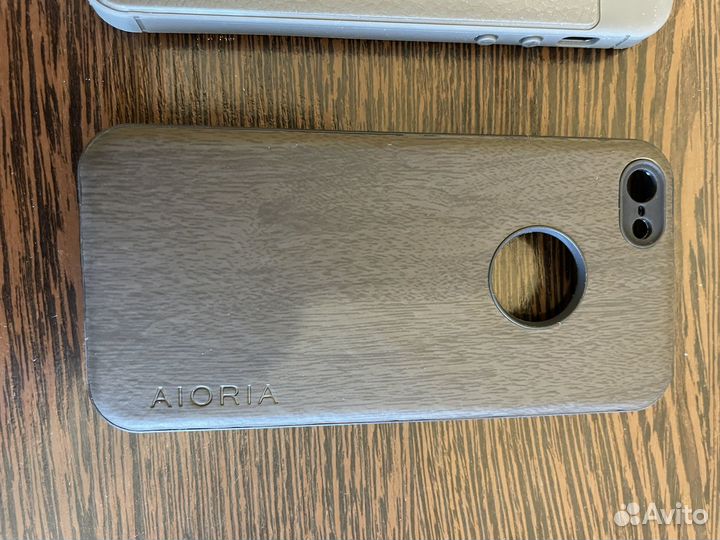 Чехол на iPhone SE