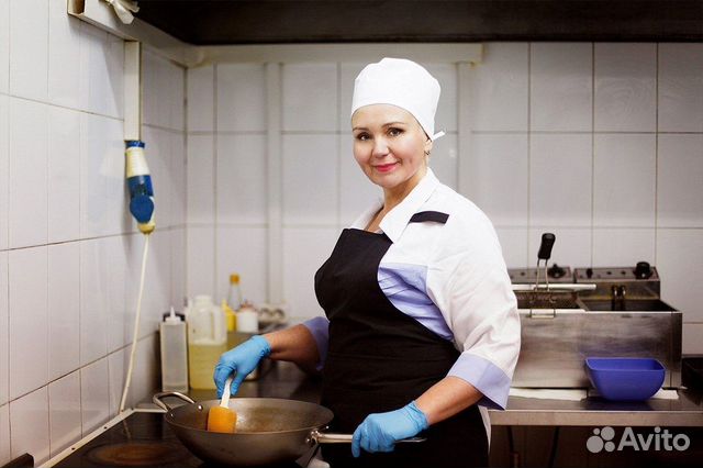 Уборщик (ца) зарплата еженедельно